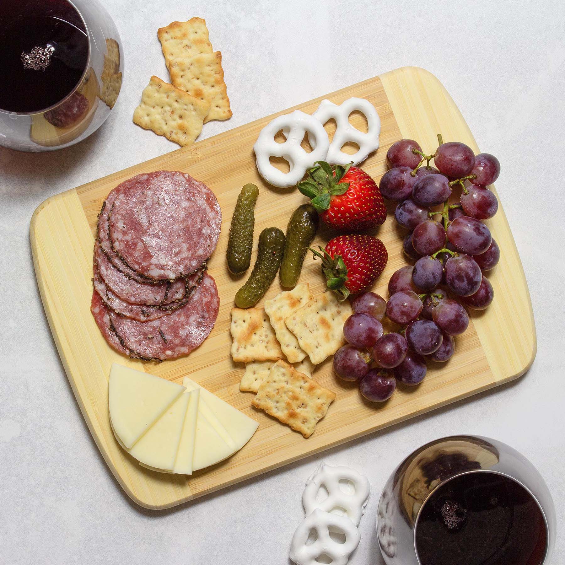 Hana Cutting Board, 10" x 7-1/8"
